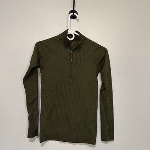 Lululemon Women's Olive Green Quarter-Zip Sweater size tag unavailable.